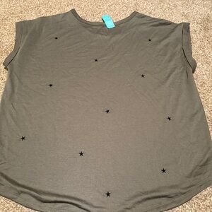 Women's Olive Green Star-Patterned Top Maurice’s NWT